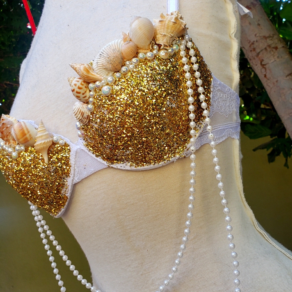 One of a Kind Mermaid Shell Bra sz 36B